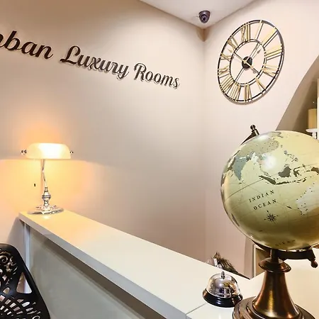 Urban Luxury Πανσιόν 4*