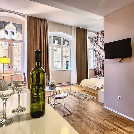 Urban Luxury Сплит